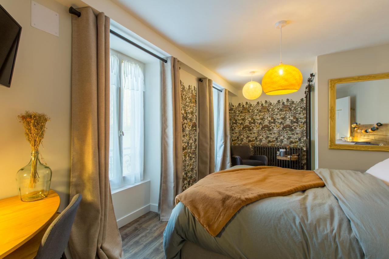 L'Escale Du Midou Hotell Mont-de-Marsan Exteriör bild